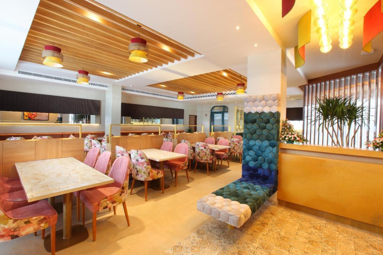 The Grand Ambassador Hotel กัตตะยัม ภายนอก รูปภาพ