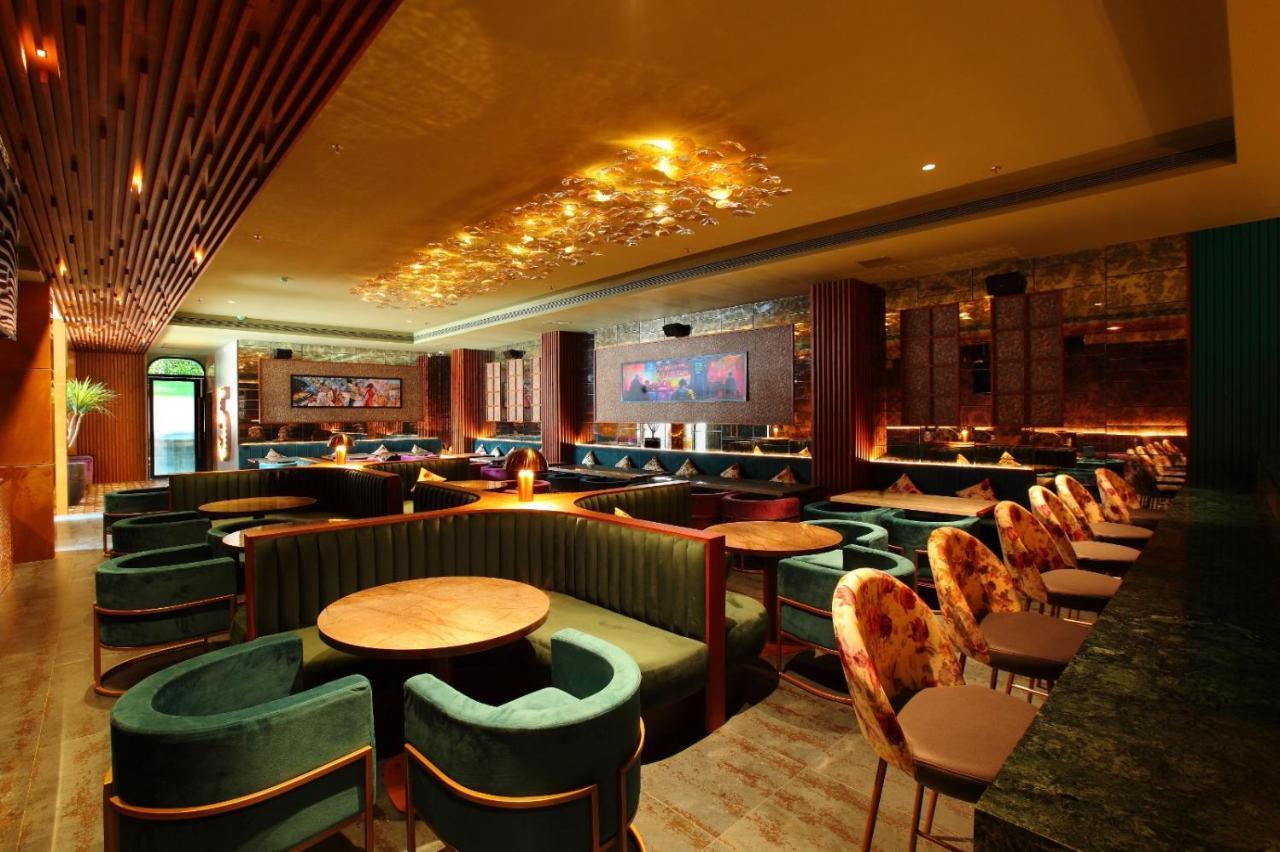 The Grand Ambassador Hotel กัตตะยัม ภายนอก รูปภาพ